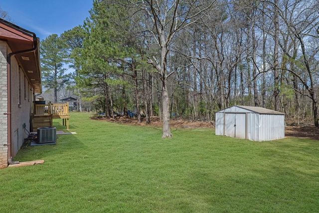 2030 Euclid Street, Statham, GA 30666
