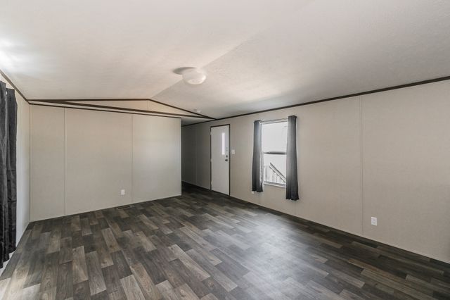 200 Rhett Court, Aurora, TX 76078