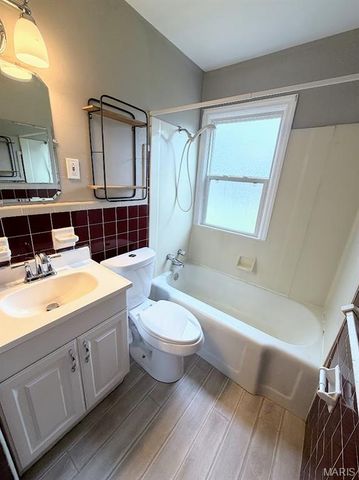 3139 Saint David Lane, St Ann, MO 63074