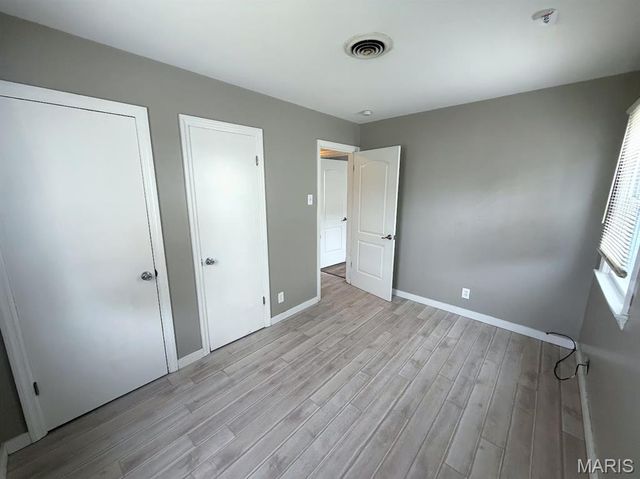 3139 Saint David Lane, St Ann, MO 63074