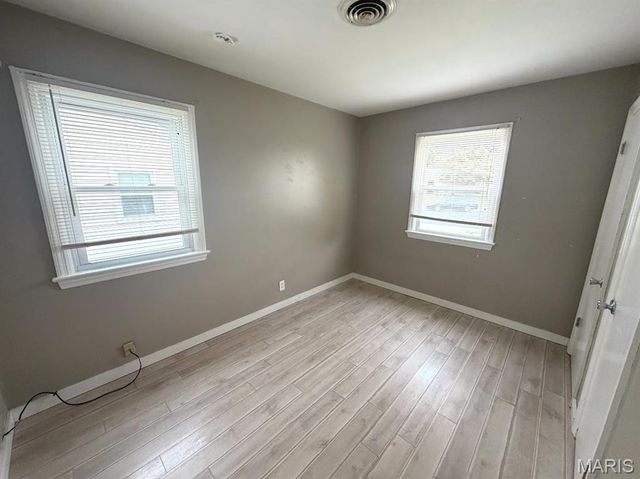 3139 Saint David Lane, St Ann, MO 63074