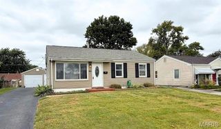 3139 Saint David Lane, St Ann, MO 63074