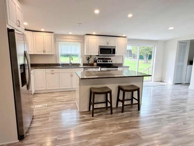 75 Kinsley Road, West Chazy, NY 12992