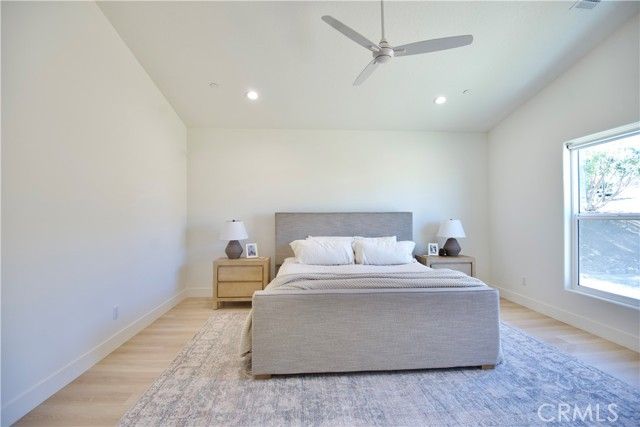 8354 Macron, Oak Hills, CA 92344