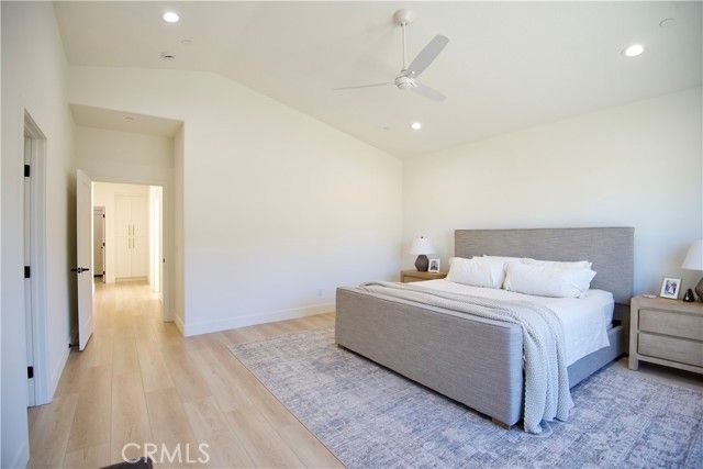 8354 Macron, Oak Hills, CA 92344