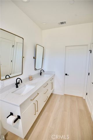 8354 Macron, Oak Hills, CA 92344