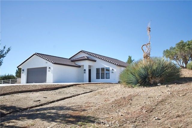 8354 Macron, Oak Hills, CA 92344