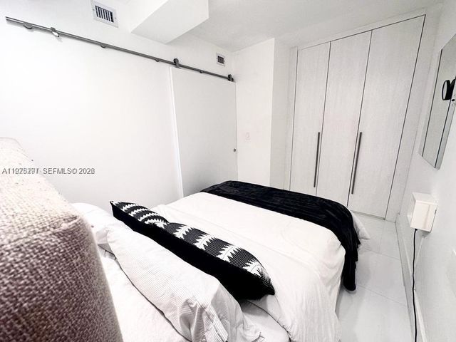 100 Lincoln Rd 1404, Miami Beach, FL 33139