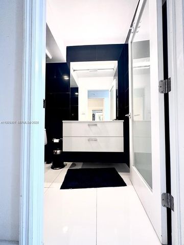 100 Lincoln Rd 1404, Miami Beach, FL 33139