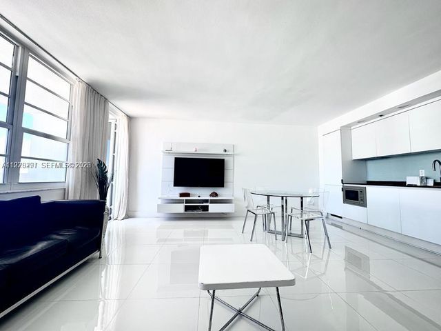 100 Lincoln Rd 1404, Miami Beach, FL 33139