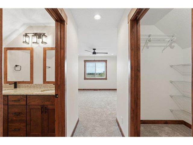 222 Eagle Ridge Drive, Roberts, WI 54023