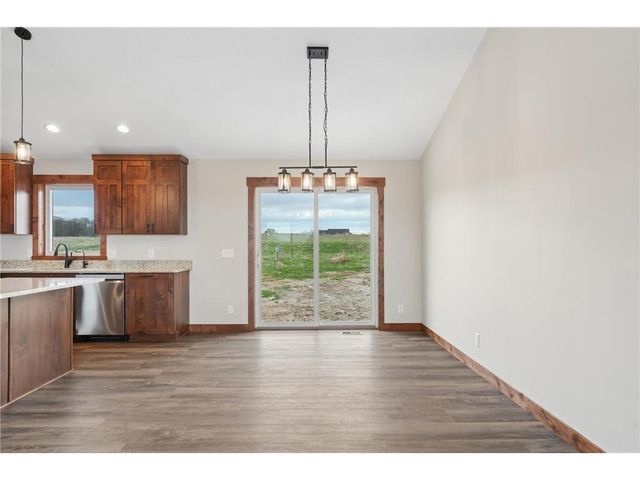 222 Eagle Ridge Drive, Roberts, WI 54023