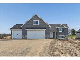 222 Eagle Ridge Drive, Roberts, WI 54023