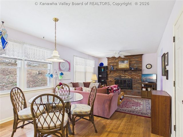 1200 Henry Road, South Charleston, WV 25303