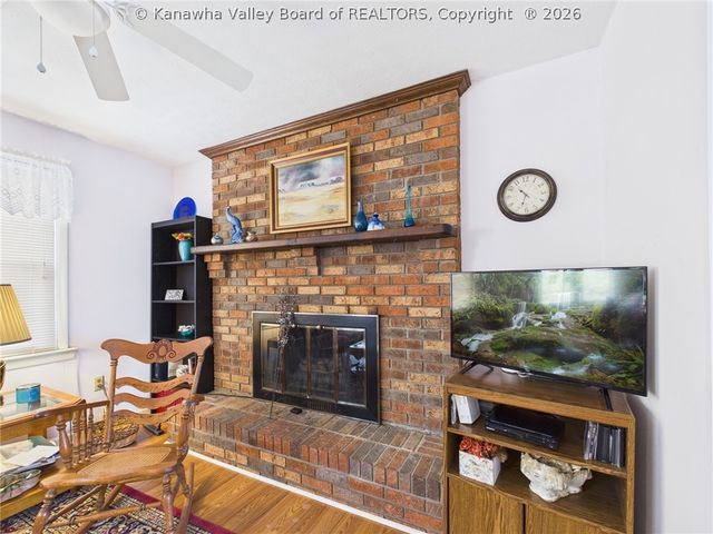 1200 Henry Road, South Charleston, WV 25303