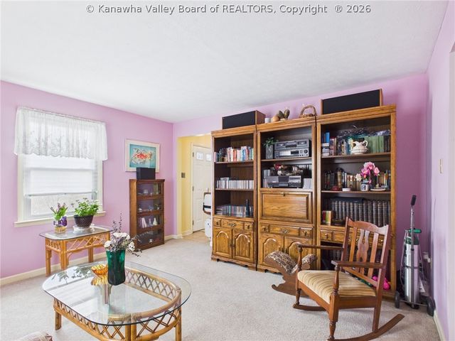 1200 Henry Road, South Charleston, WV 25303