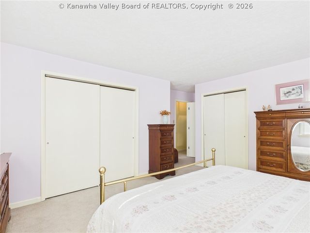 1200 Henry Road, South Charleston, WV 25303