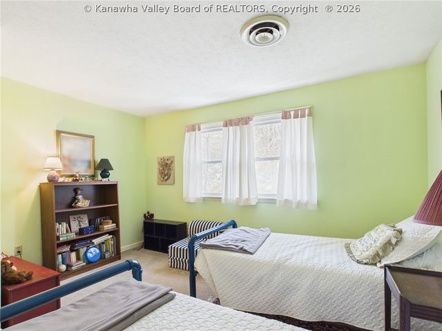 1200 Henry Road, South Charleston, WV 25303