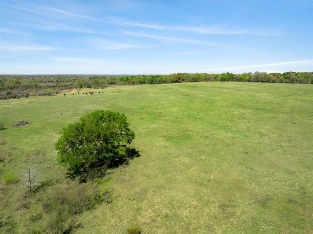 000 Dannheim Road, Brenham, TX 77833