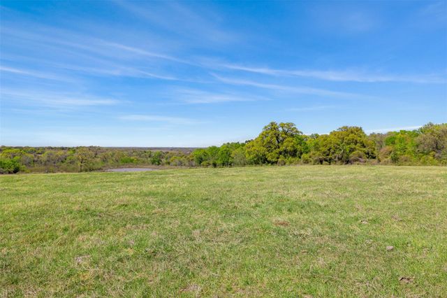 000 Dannheim Road, Brenham, TX 77833