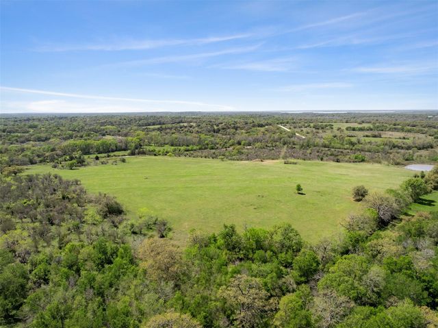 000 Dannheim Road, Brenham, TX 77833