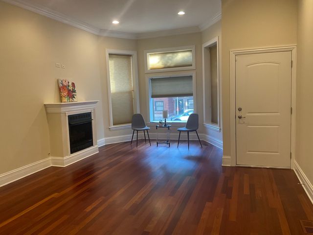 4839 S Vincennes Avenue 1, Chicago, IL 60615