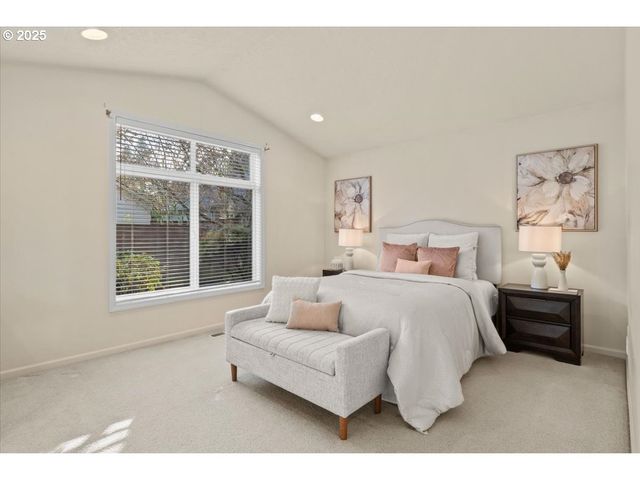 374 CIMARRON Ct Se, Salem, OR 97306