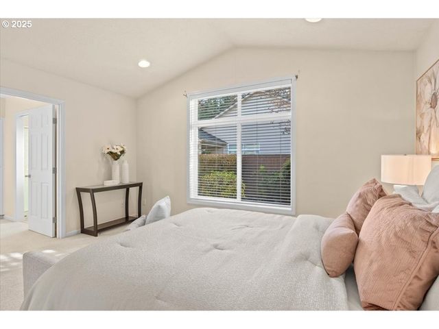 374 CIMARRON Ct Se, Salem, OR 97306