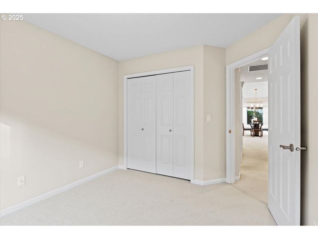 374 CIMARRON Ct Se, Salem, OR 97306