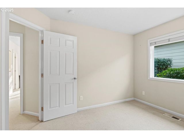 374 CIMARRON Ct Se, Salem, OR 97306