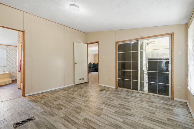 910 County Road 3556, Cleveland, TX 77327
