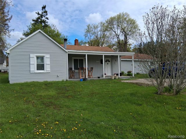 8285 Pilgrim, Washington Township, MI 48094