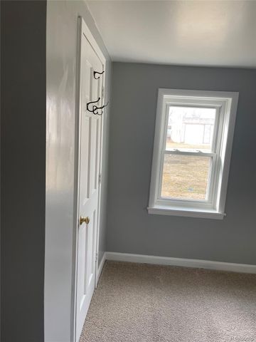 8285 Pilgrim, Washington Township, MI 48094