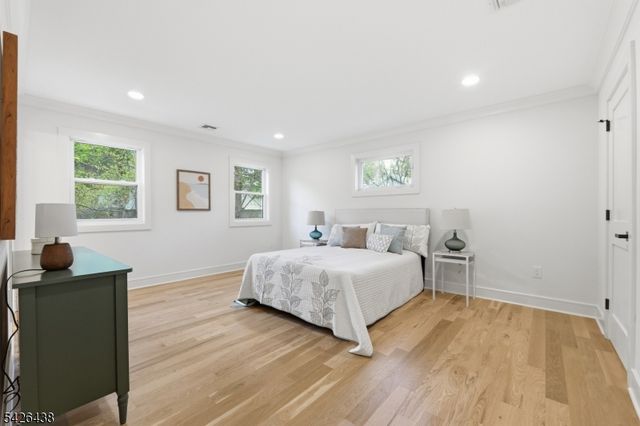 11 Cobane Ter, West Orange Twp., NJ 07052