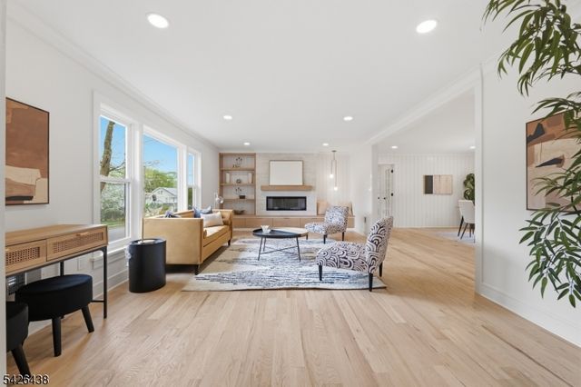 11 Cobane Ter, West Orange Twp., NJ 07052