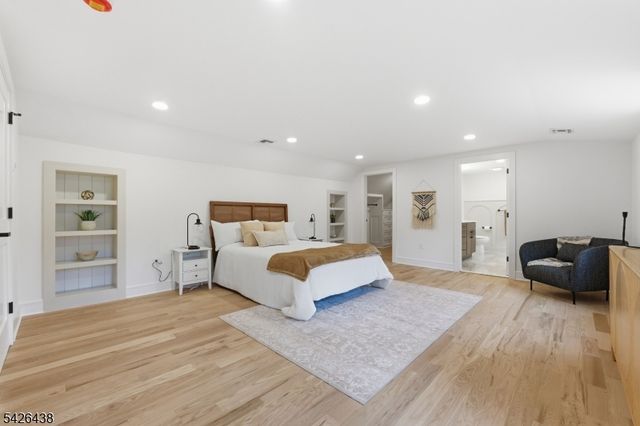 11 Cobane Ter, West Orange Twp., NJ 07052