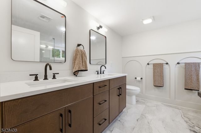 11 Cobane Ter, West Orange Twp., NJ 07052