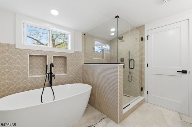 11 Cobane Ter, West Orange Twp., NJ 07052