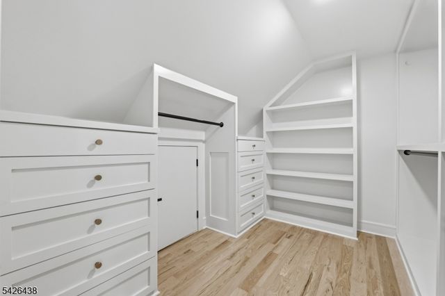 11 Cobane Ter, West Orange Twp., NJ 07052