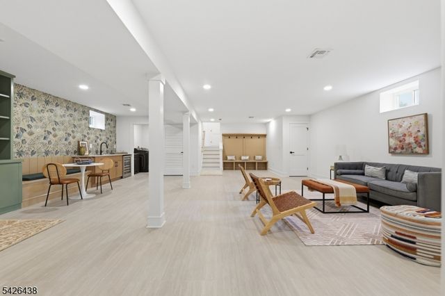 11 Cobane Ter, West Orange Twp., NJ 07052