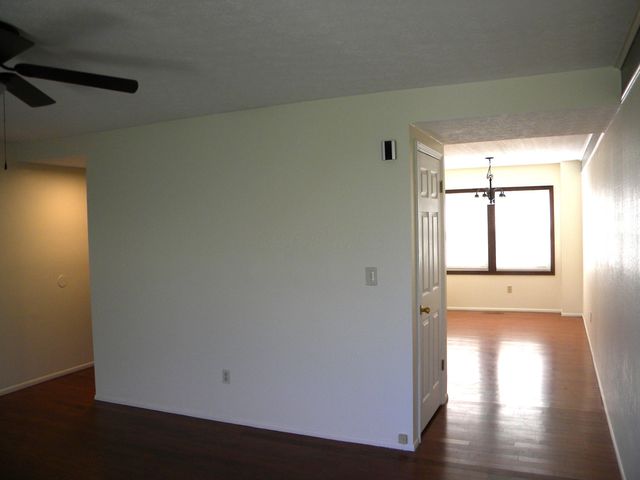 501 Clairbrook Avenue, JG8, Columbus, OH 43228