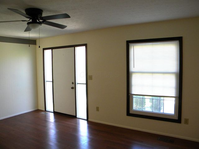 501 Clairbrook Avenue, JG8, Columbus, OH 43228