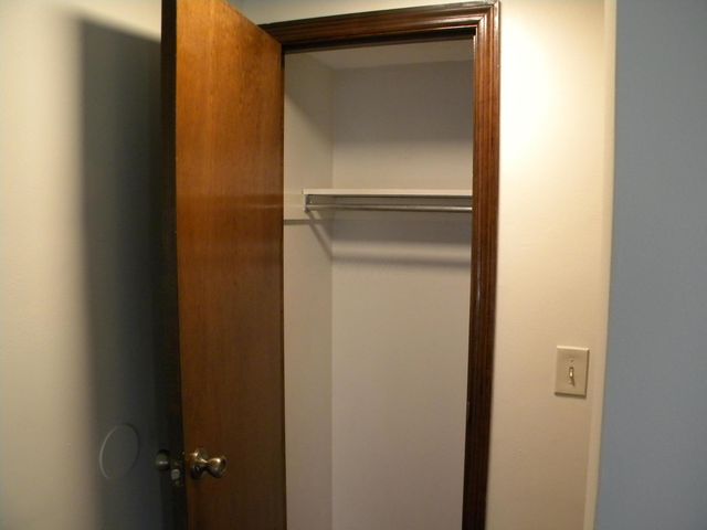 501 Clairbrook Avenue, JG8, Columbus, OH 43228