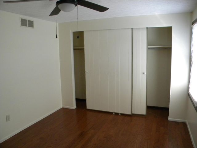 501 Clairbrook Avenue, JG8, Columbus, OH 43228