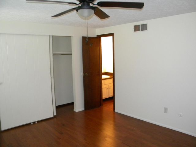 501 Clairbrook Avenue, JG8, Columbus, OH 43228