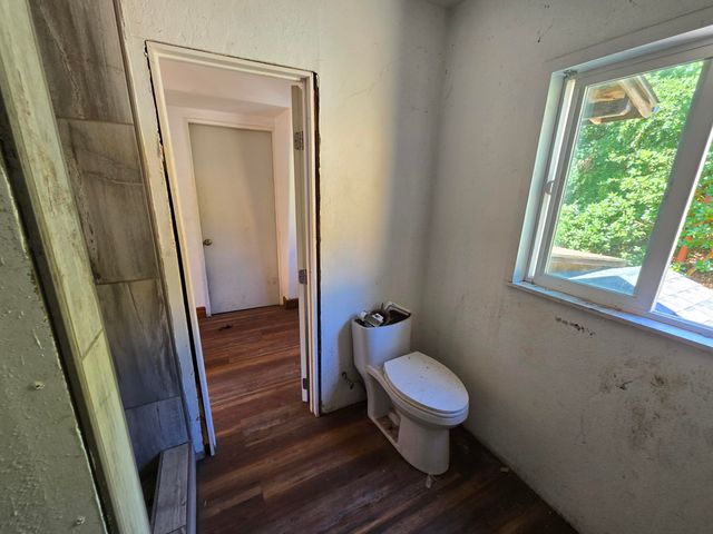 80000 & 80010 Ebert Lane, Garberville, CA 95542