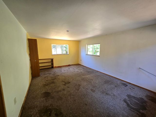 80000 & 80010 Ebert Lane, Garberville, CA 95542