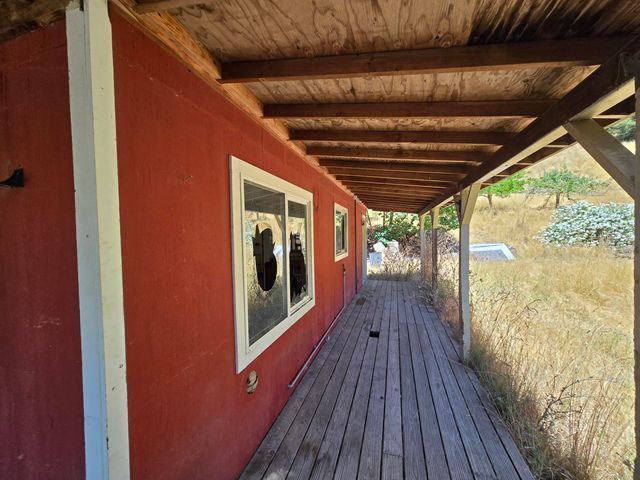 80000 & 80010 Ebert Lane, Garberville, CA 95542