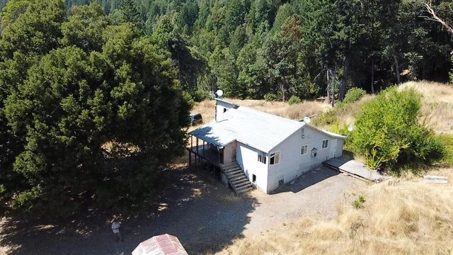 80000 & 80010 Ebert Lane, Garberville, CA 95542