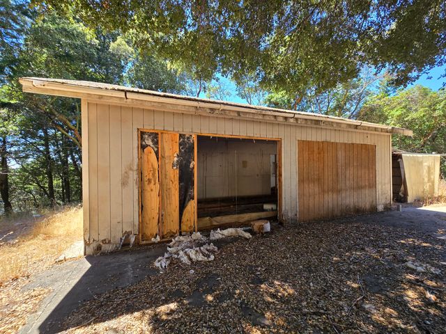 80000 & 80010 Ebert Lane, Garberville, CA 95542